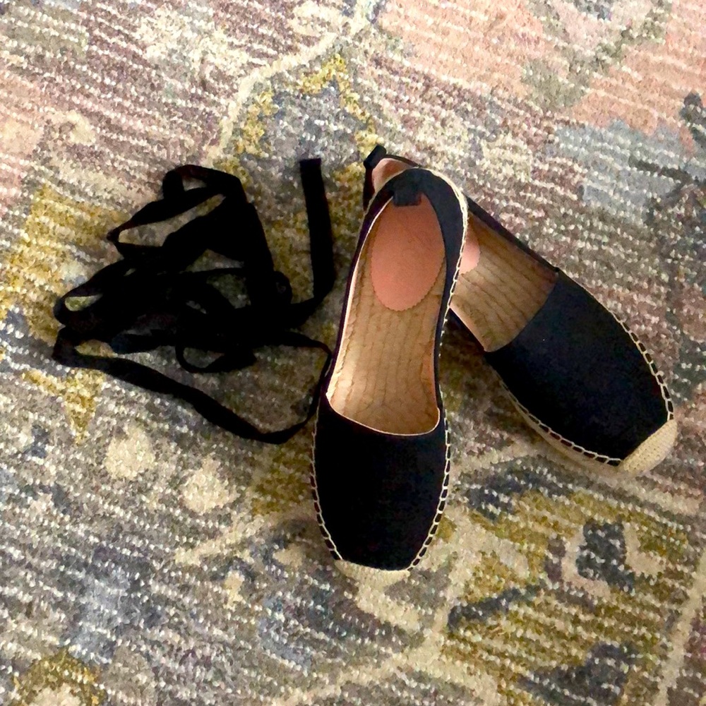 J. Crew NEW espadrilles with laces